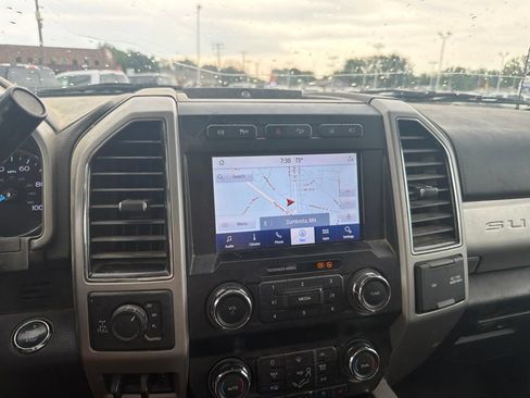 Used 2020 Ford F350 Lariat w/ Lariat Ultimate Package AWD/4WD image 14