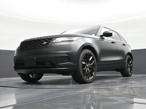 Used 2023 Land Rover Range Rover Velar S AWD/4WD image 20