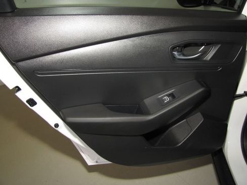 Used 2025 Honda Accord SE image 13