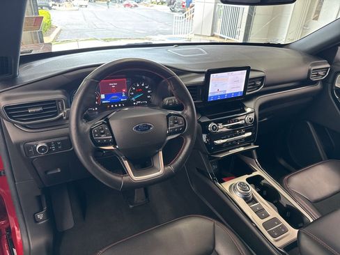 Used 2022 Ford Explorer ST-Line w/ Class IV Trailer Tow Package RWD image 16