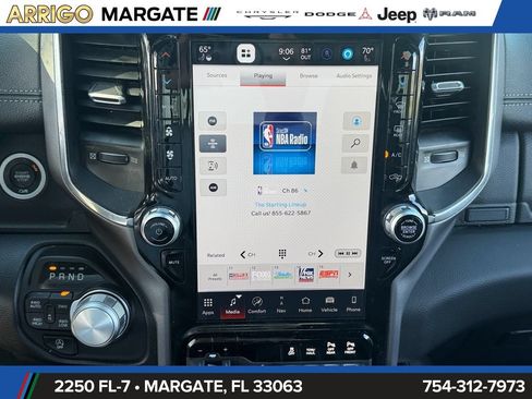 Used 2024 RAM 1500 Laramie AWD/4WD image 20