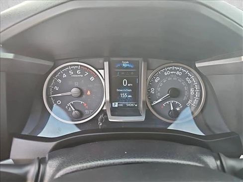 Used 2021 Toyota Tacoma SR5 image 21