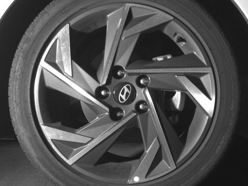 Used 2025 Hyundai Elantra SEL FWD image 16