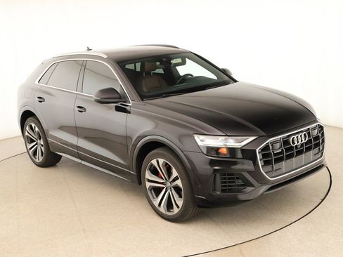 Used 2019 Audi Q8 Premium Plus w/ Premium Plus AWD/4WD image 41