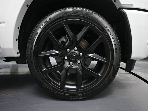 Used 2025 RAM 1500 Laramie w/ Night Edition AWD/4WD image 18