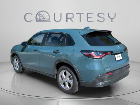 Certified 2024 Honda HR-V LX image 5