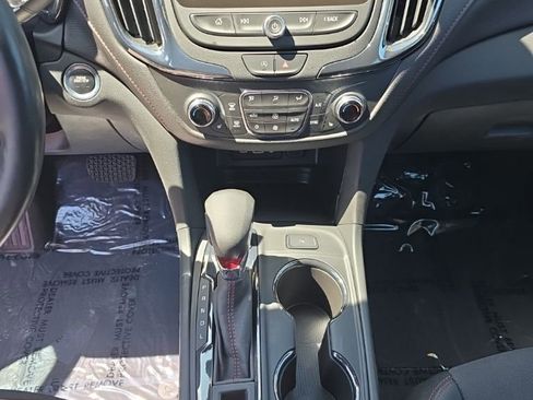 Used 2024 Chevrolet Equinox RS AWD/4WD image 13