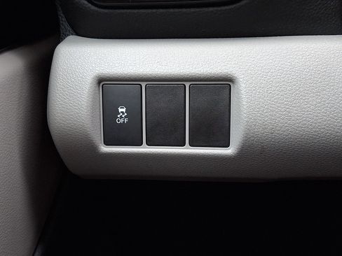 Used 2023 Honda Pilot LX image 26