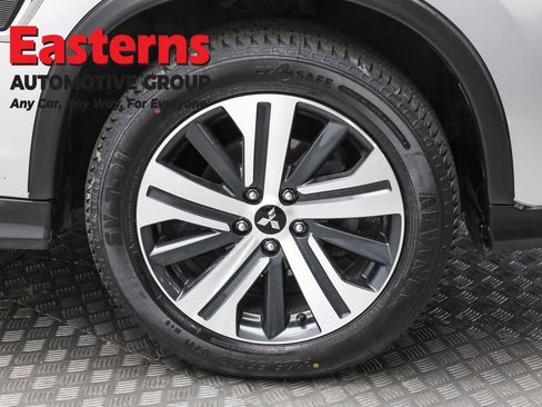 Used 2024 Mitsubishi Outlander Sport SE image 30