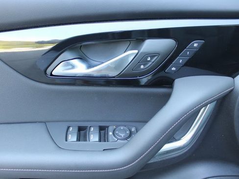 New 2025 Chevrolet Blazer Premier w/ Driver Confidence II Package image 7