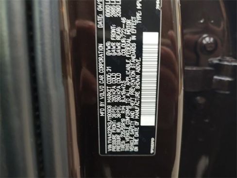 Used 2018 Volvo XC90 T6 Momentum w/ Momentum Plus Package image 37