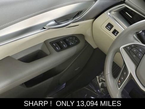 Used 2024 Cadillac XT5 Premium Luxury image 32