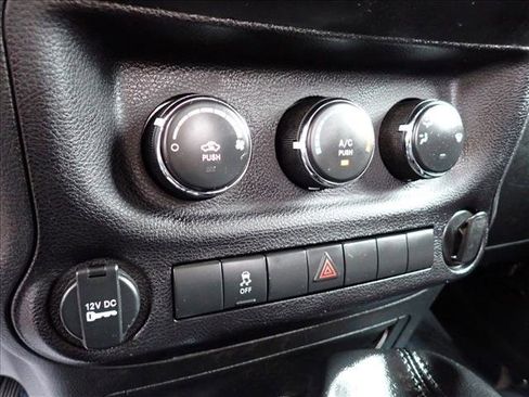 Used 2017 Jeep Wrangler Sport w/ Quick Order Package 23S image 17