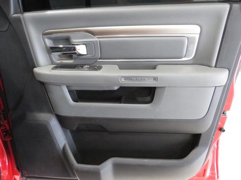 Used 2017 RAM 1500 Lone Star RWD image 23