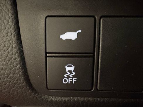 Used 2025 Honda CR-V EX-L image 16