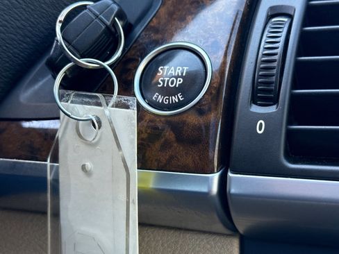 Used 2011 BMW X5 xDrive35i image 35