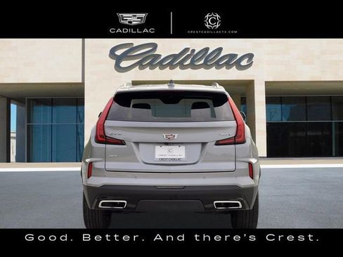 Used 2024 Cadillac XT4 Premium Luxury image 6