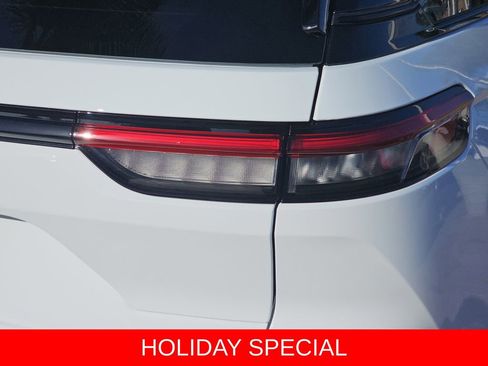 New 2025 Jeep Grand Cherokee Limited w/ Trailer Tow Package image 42