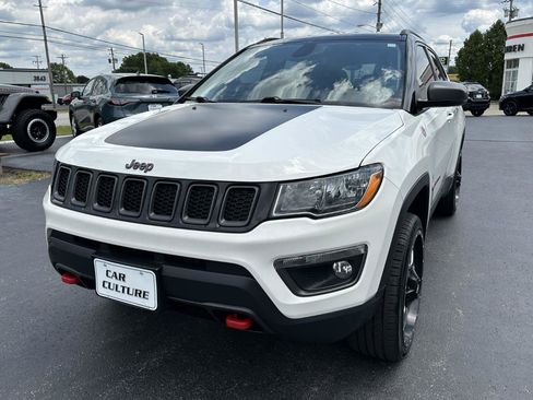 Used 2020 Jeep Compass Trailhawk AWD/4WD image 9