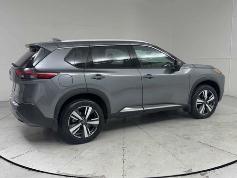 Used 2023 Nissan Rogue SL w/ SL Premium Package AWD/4WD image 2