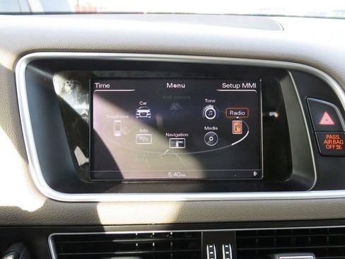 Used 2017 Audi Q5 2.0T Premium Plus w/ Technology Package image 26