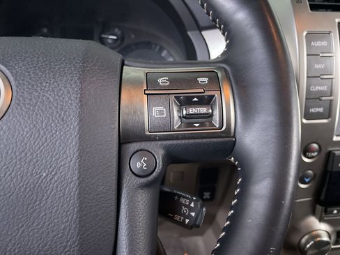 Used 2019 Lexus GX 460 Premium AWD/4WD image 31