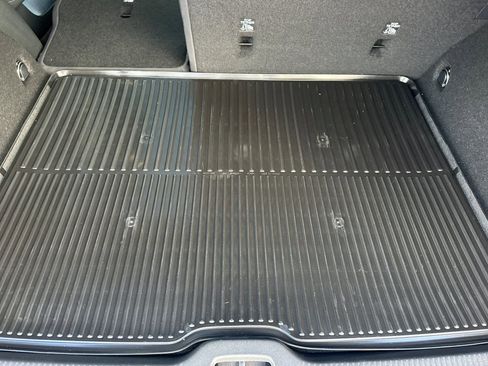 New 2026 Volvo EX30 Plus w/ Protection Package Premier image 14