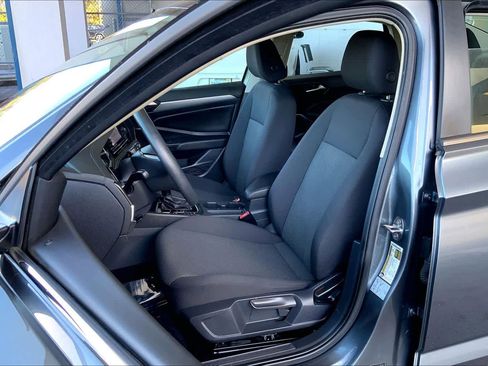 Used 2020 Volkswagen Jetta S w/ Driver Assistance Package image 8