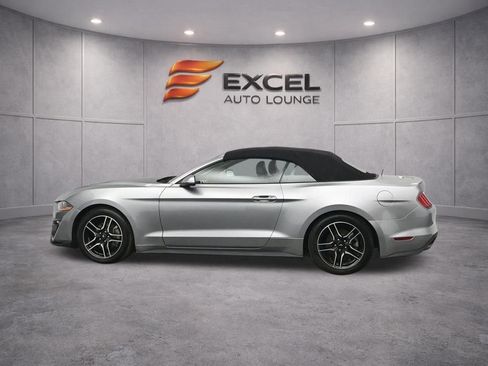 Used 2023 Ford Mustang Premium RWD image 43