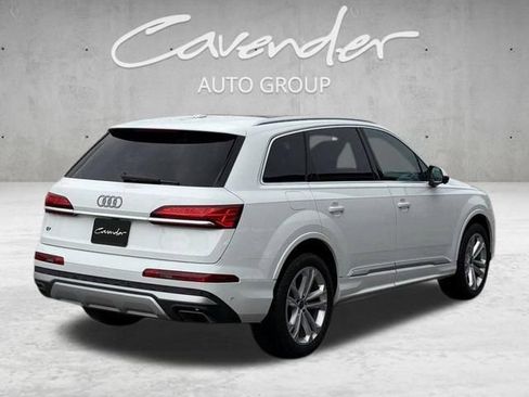 Used 2025 Audi Q7 3.0T Premium Plus AWD/4WD image 16