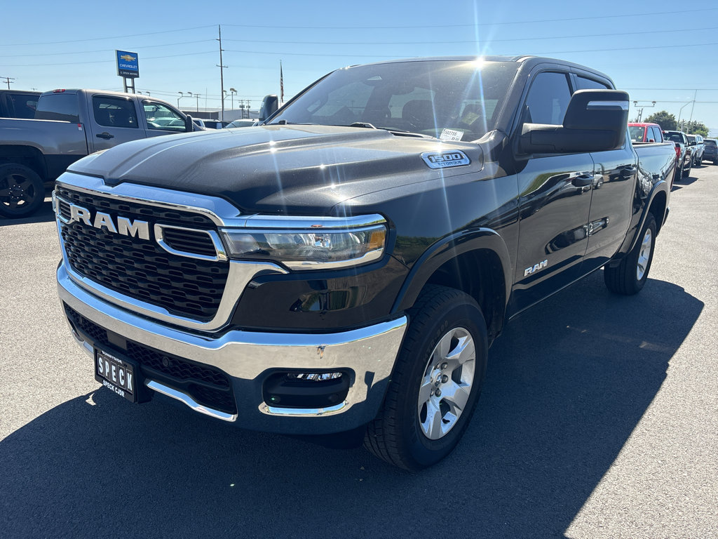 Used 2025 RAM 1500 Big Horn AWD/4WD image 16