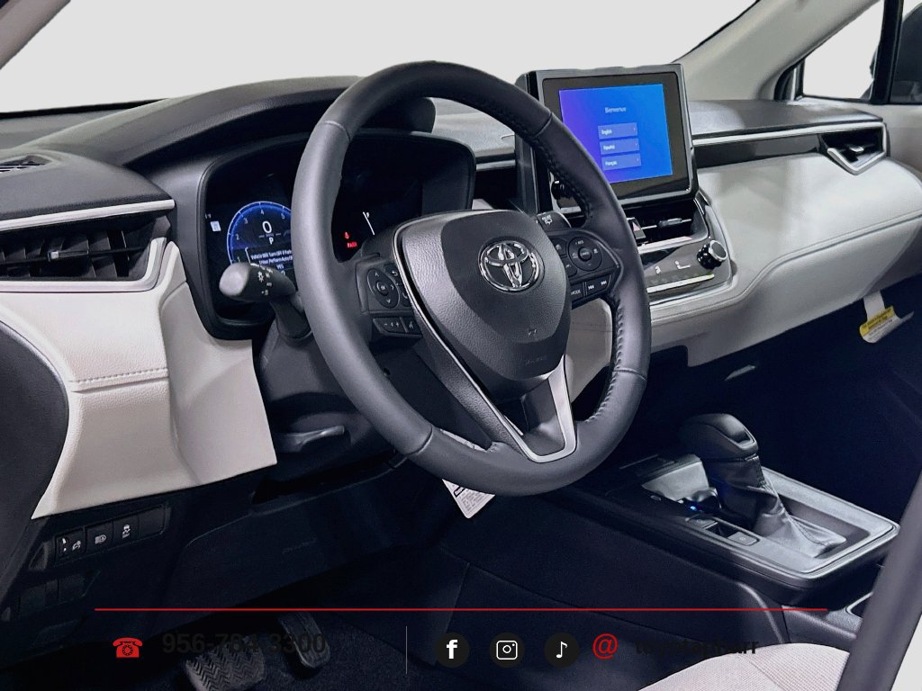 New 2026 Toyota Corolla Cross LE w/ Moonroof Package FWD image 8