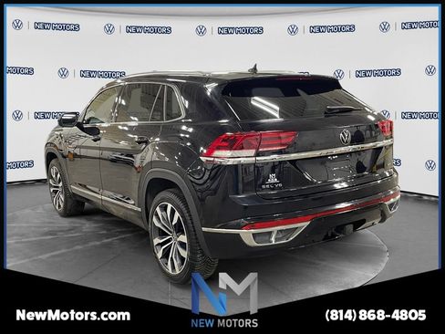 Used 2023 Volkswagen Atlas Cross Sport SEL Premium R-Line AWD/4WD image 3