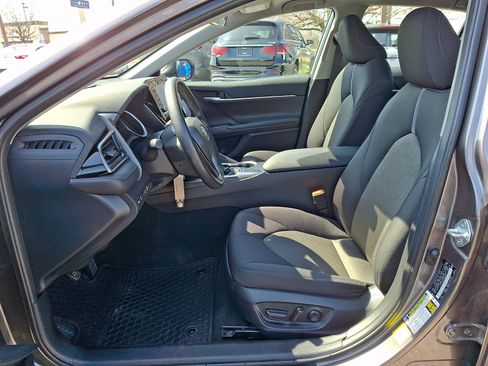 Used 2024 Toyota Camry LE image 13