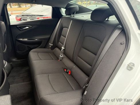 Used 2022 Chevrolet Malibu LS w/ Driver Confidence Package II image 18