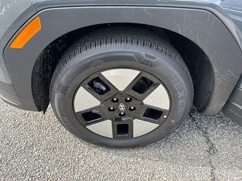 New 2026 Hyundai Santa Fe SE image 21