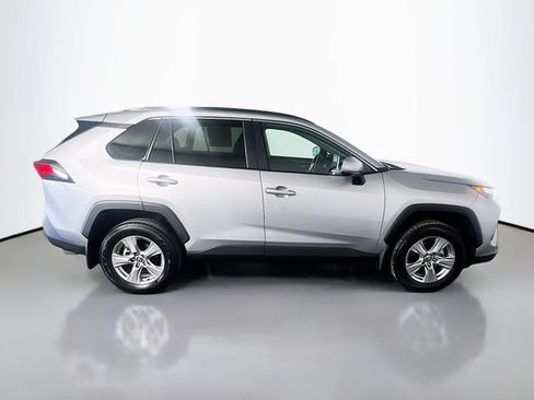 Used 2025 Toyota RAV4 XLE w/ Convenience Package FWD image 9