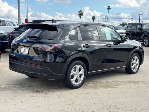 Used 2024 Honda HR-V LX image 4