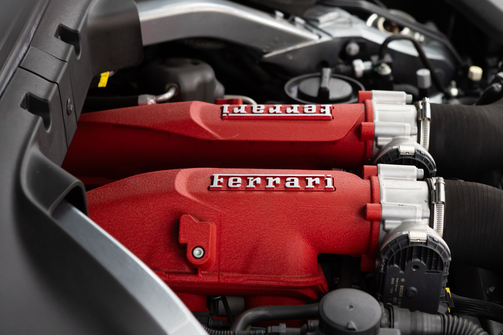 Certified 2019 Ferrari Portofino RWD image 93