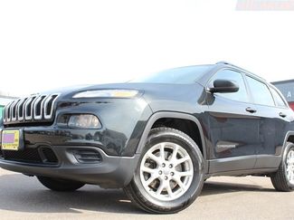 Used 2016 Jeep Cherokee Sport w/ Cold Weather Group video 1