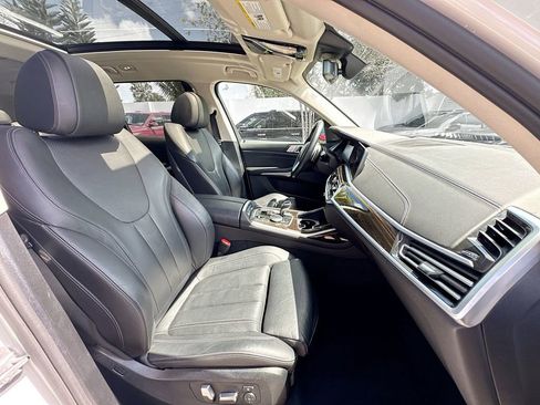 Used 2020 BMW X7 xDrive40i w/ Premium Package image 31