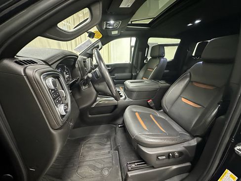 Used 2019 GMC Sierra 1500 AT4 w/ AT4 Premium Package image 29