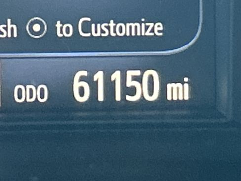 Used 2016 Toyota Camry XSE w/ Moonroof Package FWD image 23