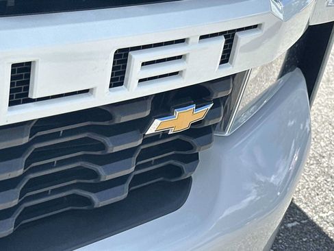 Certified 2022 Chevrolet Silverado 1500 Custom AWD/4WD image 10
