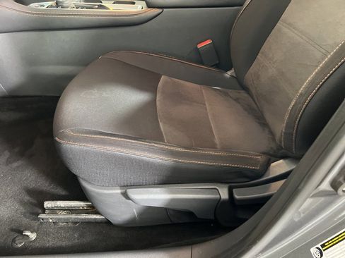 Used 2020 Nissan Sentra SR image 16