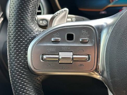 Certified 2022 Mercedes-Benz GLC 43 AMG 4MATIC image 21