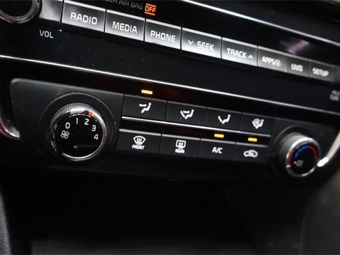 Used 2018 Kia Optima S w/ 18" Alloy Wheels Package image 30