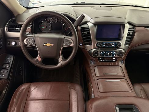 Used 2015 Chevrolet Suburban LTZ AWD/4WD image 18