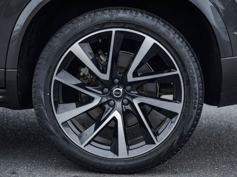 Certified 2023 Volvo XC90 B6 Plus w/ Protection Package Premier image 19