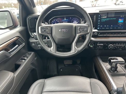Used 2025 Chevrolet Silverado 1500 RST w/ Convenience Package II AWD/4WD image 20